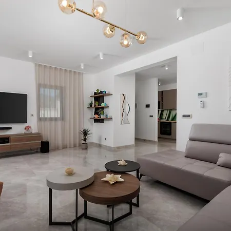 Luxury Vin With Pool & Sea View * Matulji