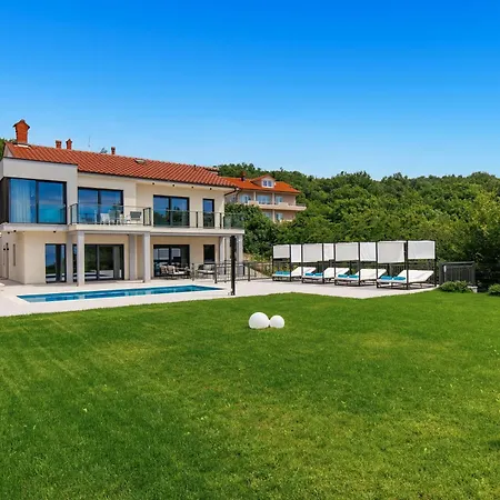 Luxury Vin With Pool & Sea View